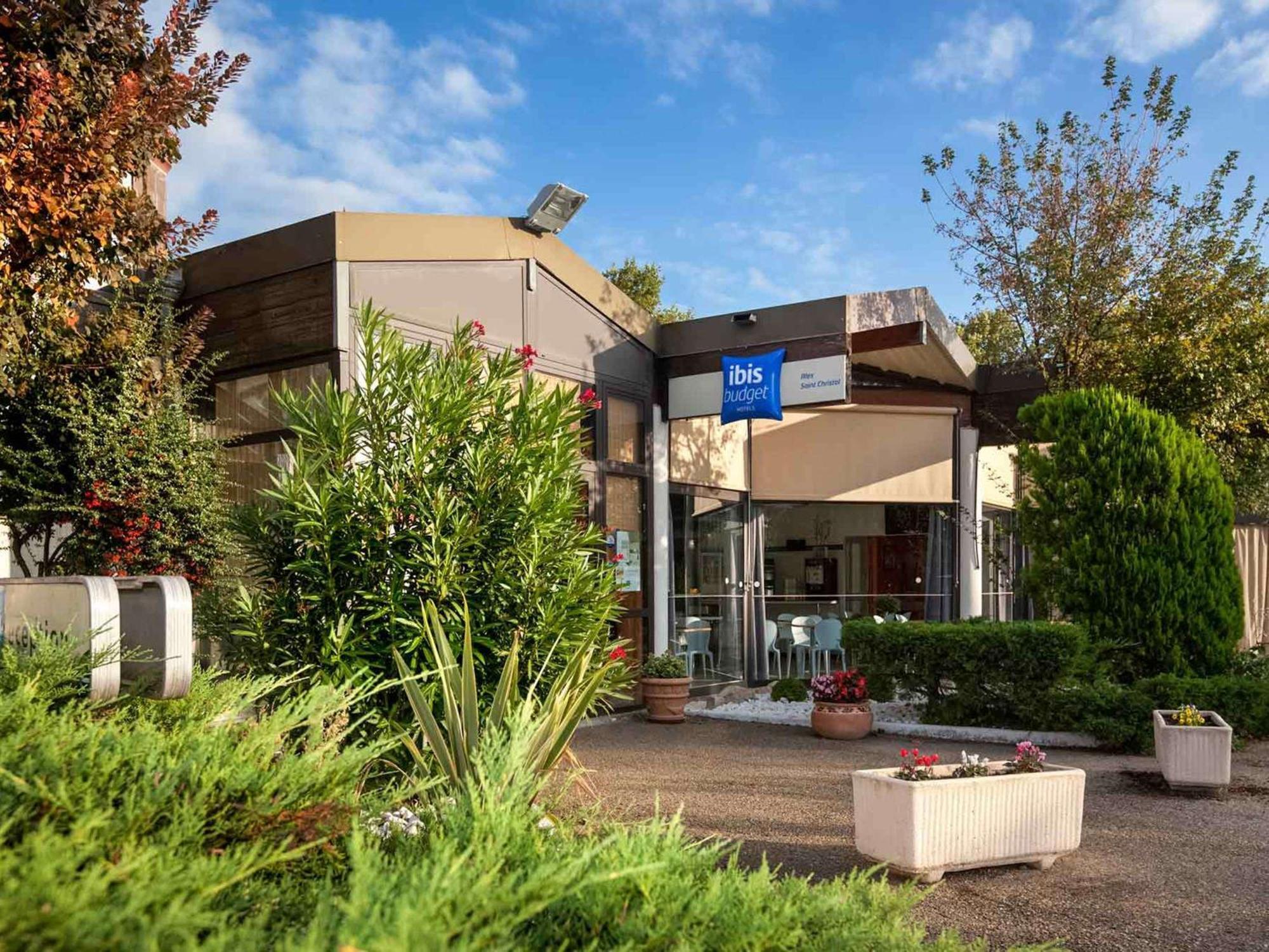 Ibis Budget Saint Christol Les Ales Exterior photo