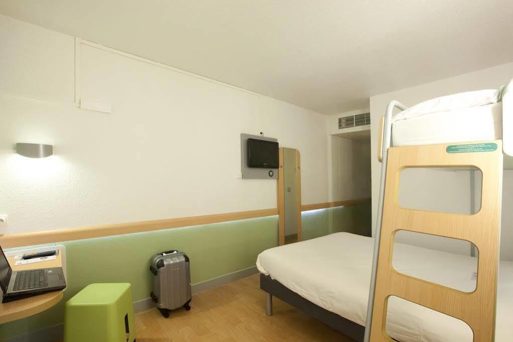 Ibis Budget Saint Christol Les Ales Exterior photo